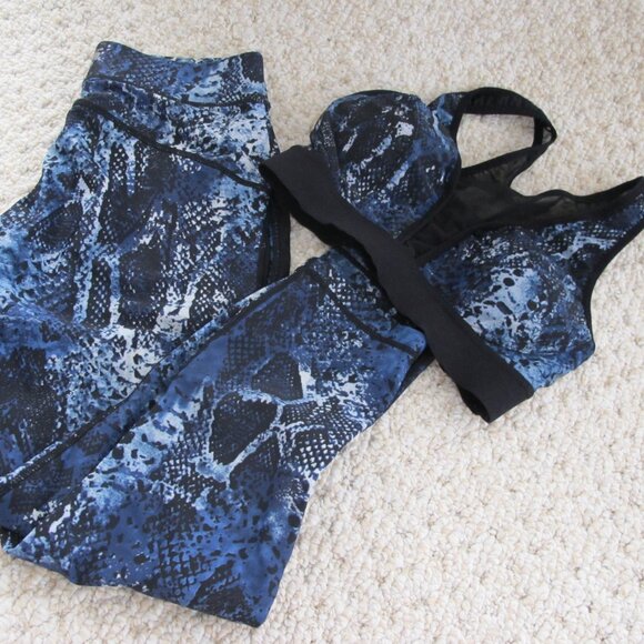 Human Performance Engineering Legging and Bra Set - Picture 2 of 13